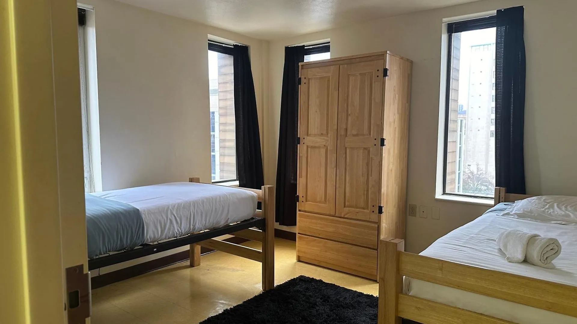 Hostel Stay Pittsburgh