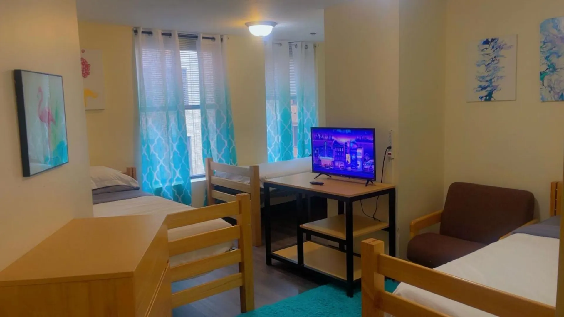 Stay Pittsburgh Hostel